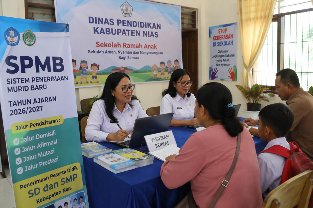 SPMB 2026/2027 di Kabupaten Nias Berjalan Lancar, Sekolah Diminta Ramah Anak 1 SPMB 2026/2027 di Kabupaten Nias Berjalan Lancar, Sekolah Diminta Ramah Anak